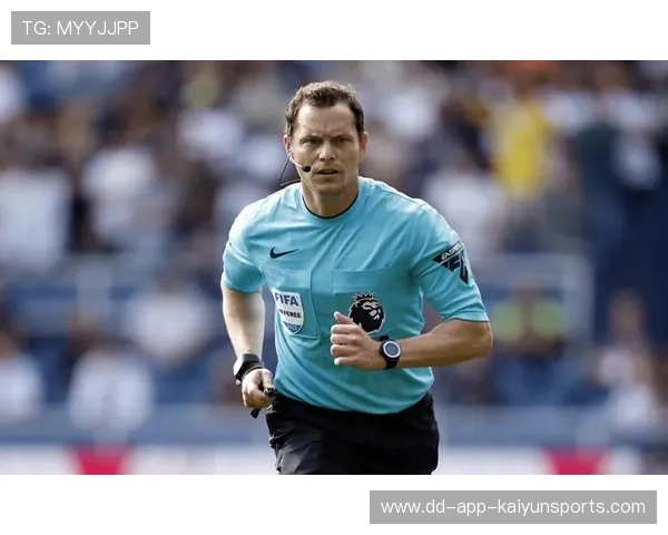 埃因霍温拟在冬窗引入梅西式的传球视野者——重塑中场的全新格局