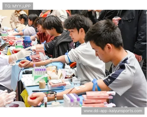 学生称献血获假 校方回应:尊重个人意愿,学校献血加分吗 学生称献血获假 校方回应:尊重个人意愿,学校献血加分吗