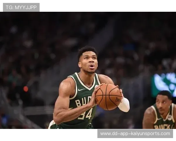 字母哥背身强吃得手,禁区硬解无人能挡,字母哥背打集锦 字母哥背身强吃得手,禁区硬解无人能挡,字母哥背打集锦