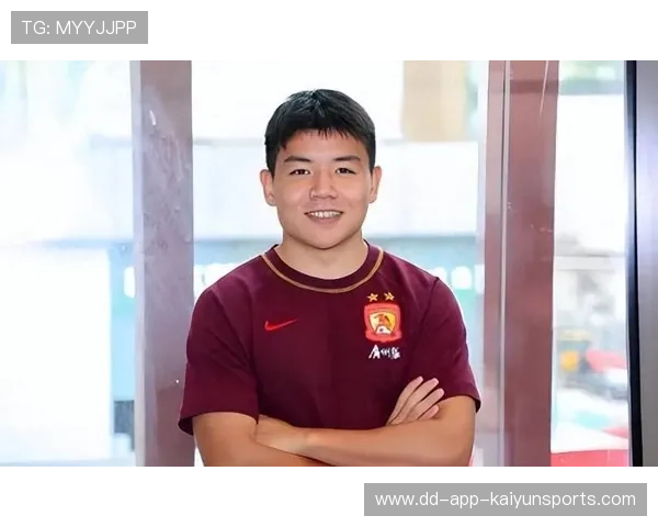 徐彬加盟狼队,英超之路期待新星崭露 徐彬加盟狼队,英超之路期待新星崭露