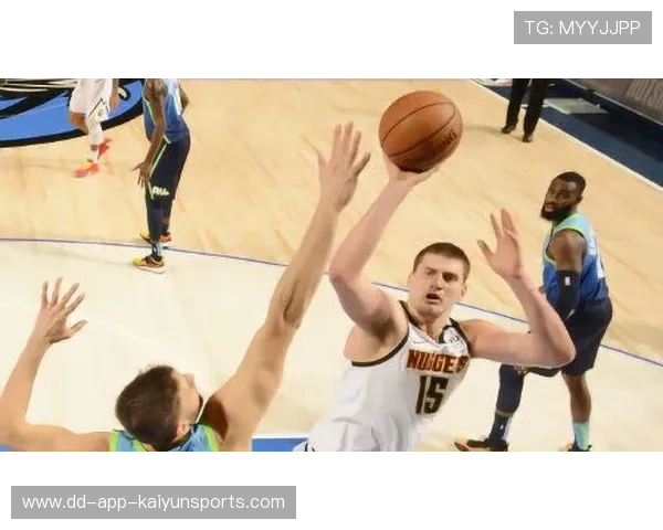 约基奇背传妙到离谱，丹佛空切直接吃饼